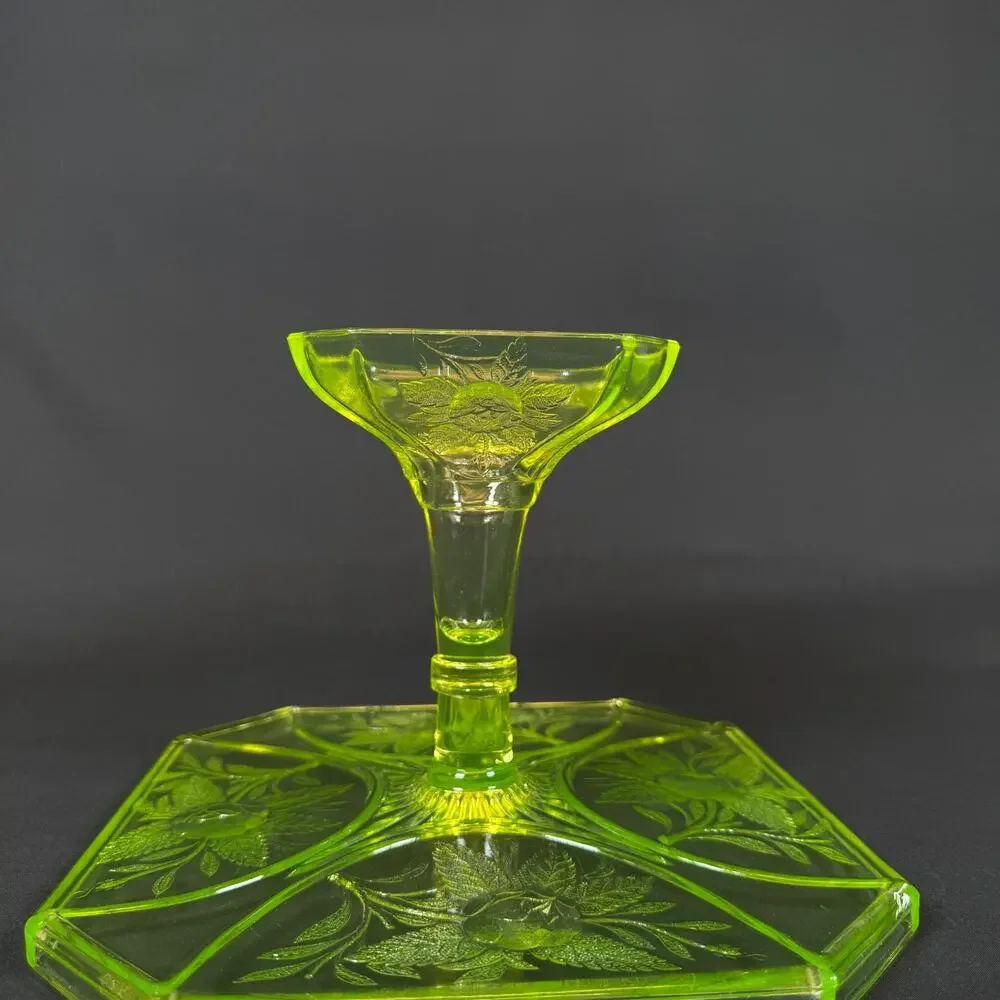 Vintage large vaseline Uranium Glass green Cake Stand flowers Pattern h6